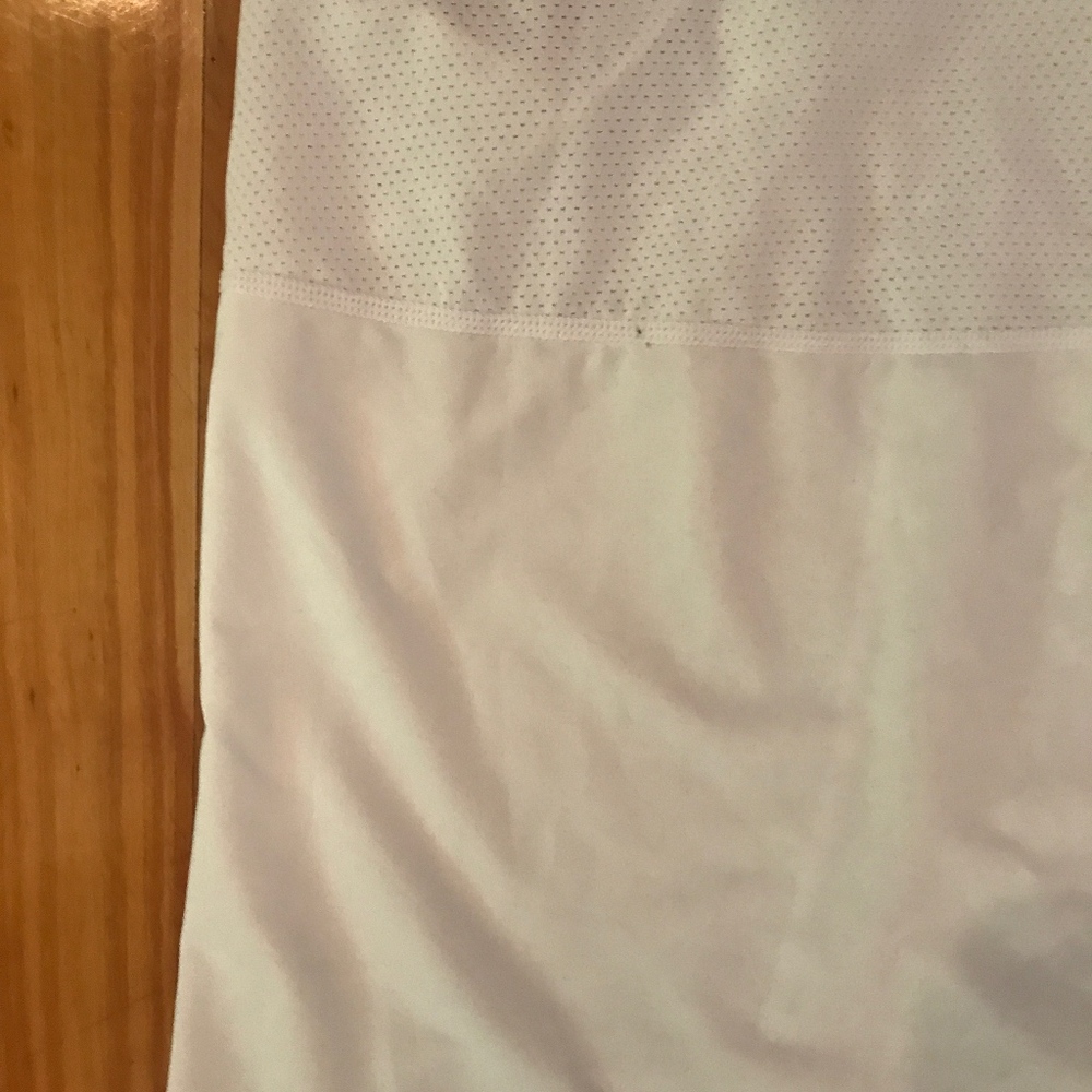Reese Tank - Picture 3 of 6